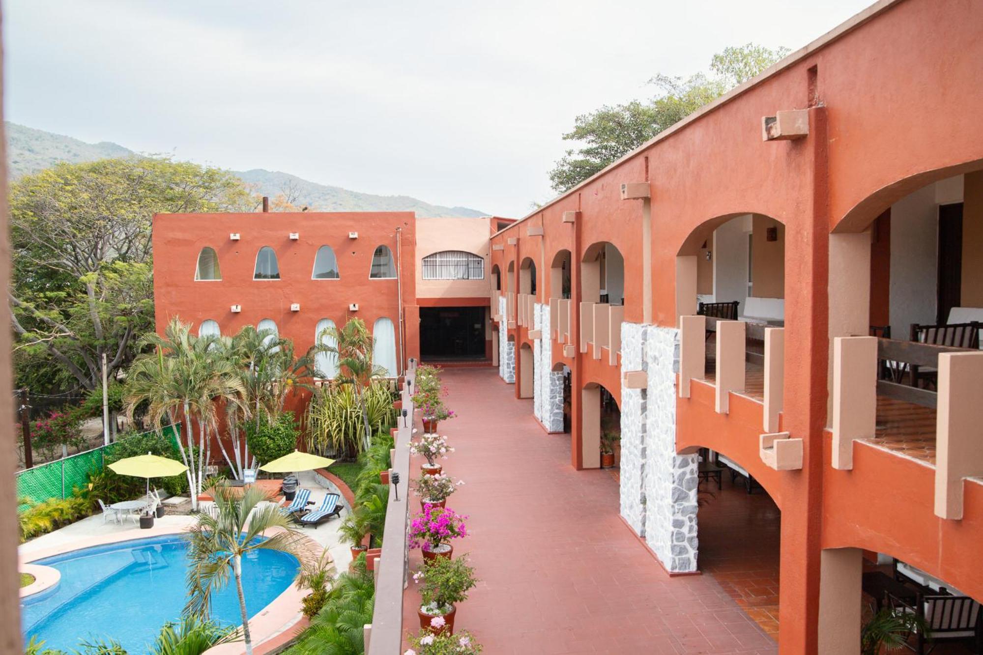 Hotel Zihua Caracol Zihuatanejo Exterior photo