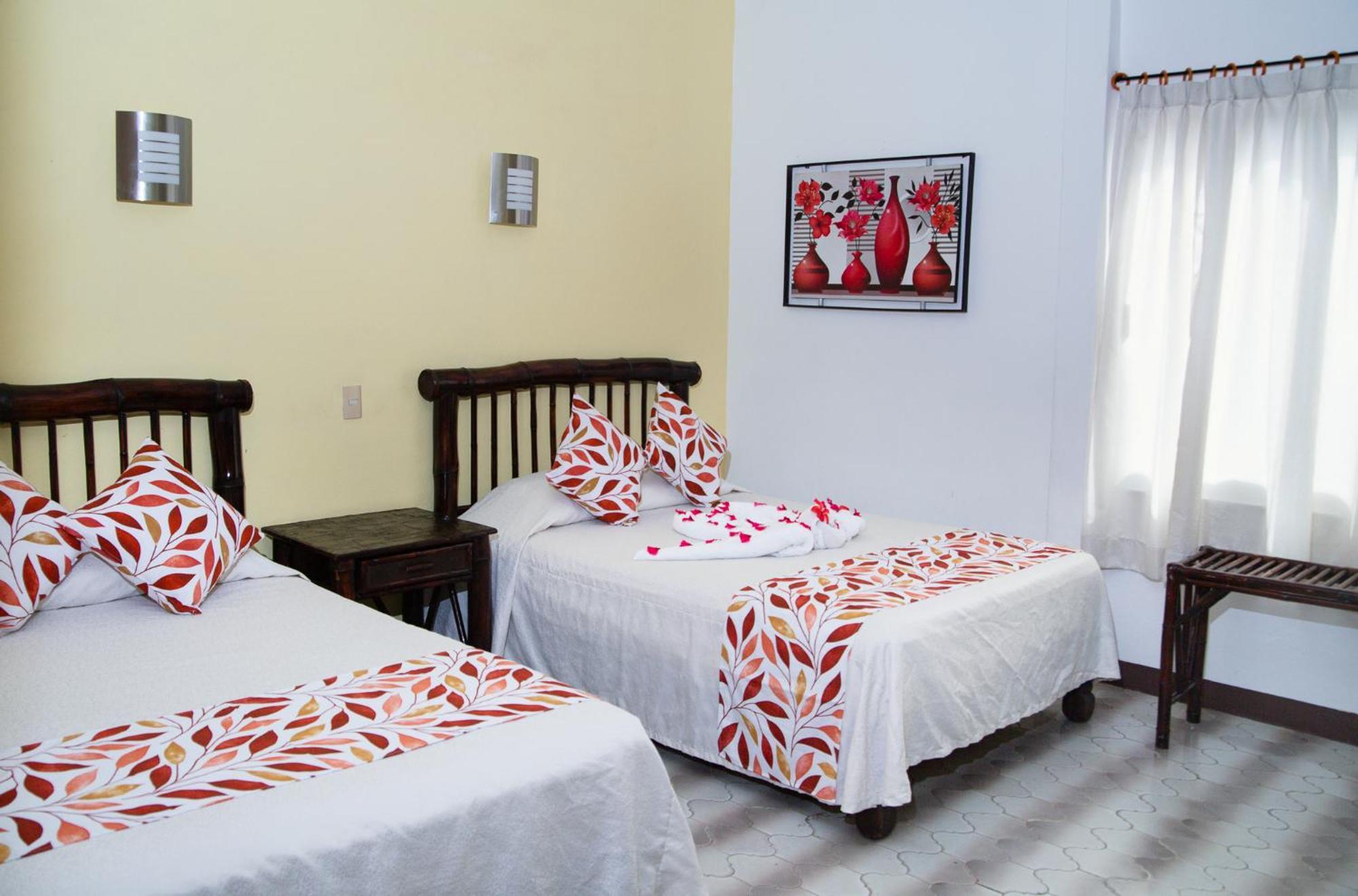 Hotel Zihua Caracol Zihuatanejo Exterior photo