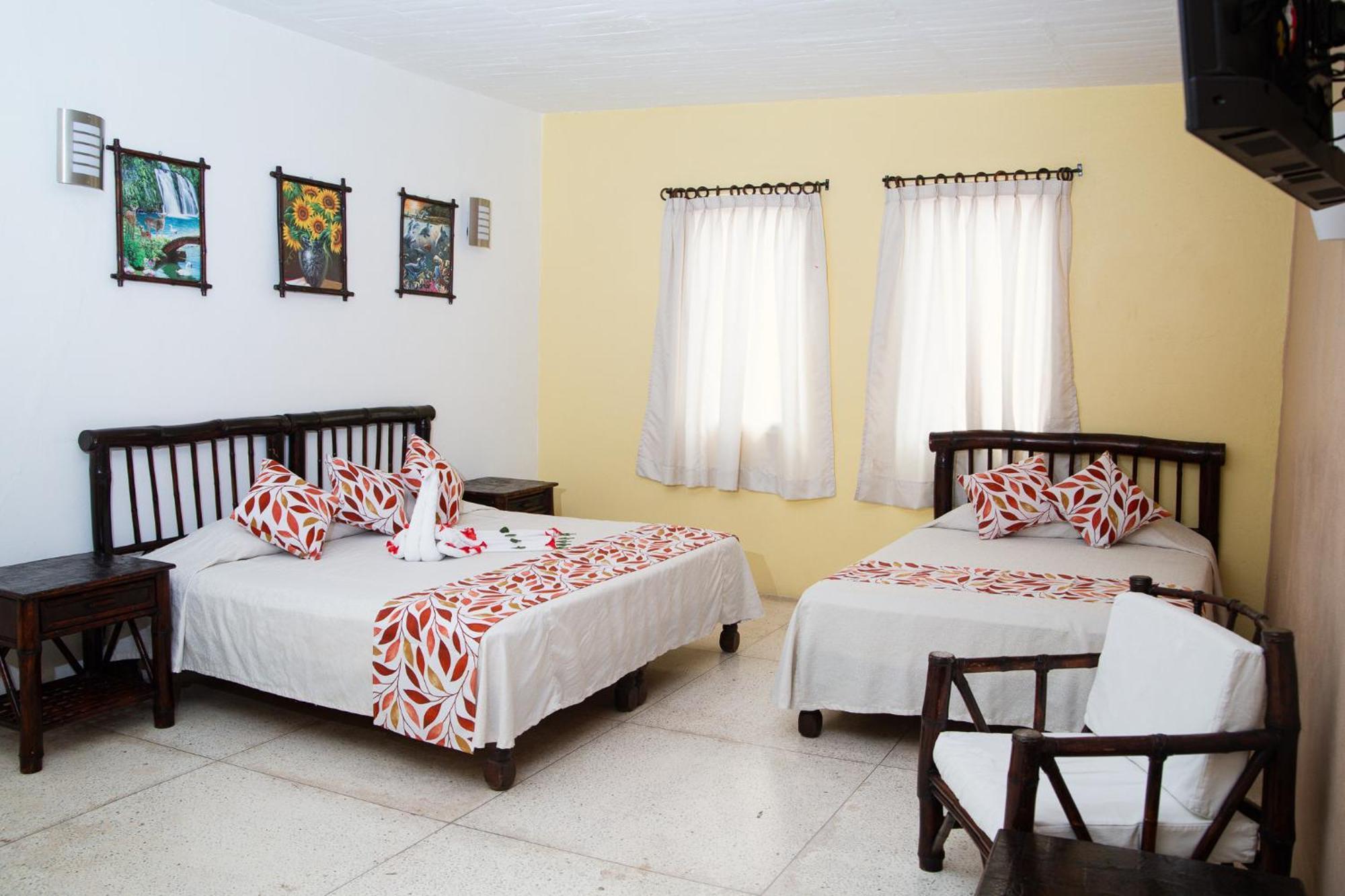 Hotel Zihua Caracol Zihuatanejo Exterior photo