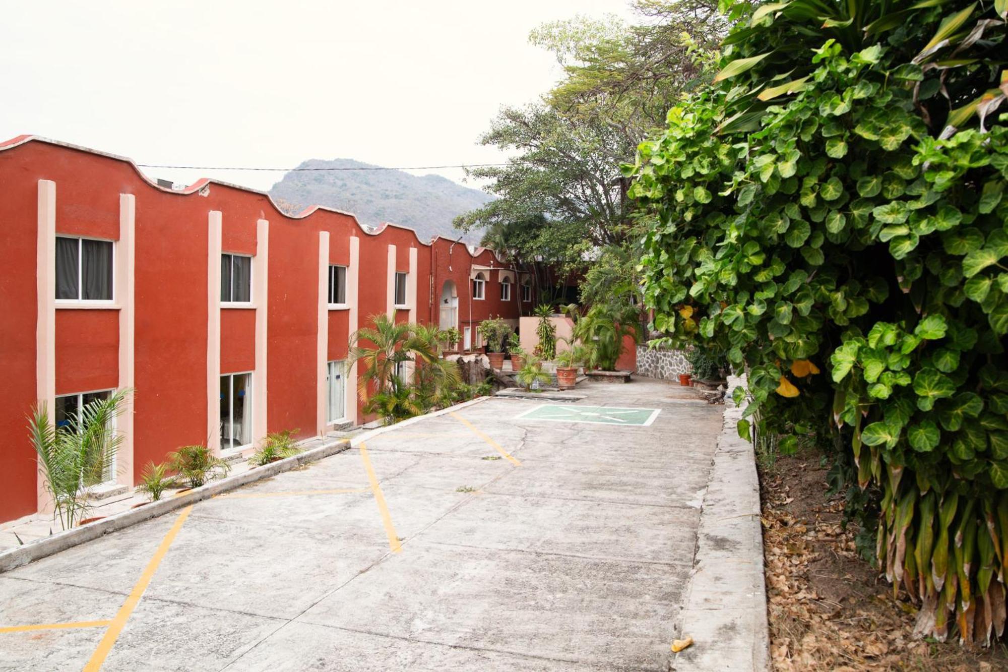 Hotel Zihua Caracol Zihuatanejo Exterior photo
