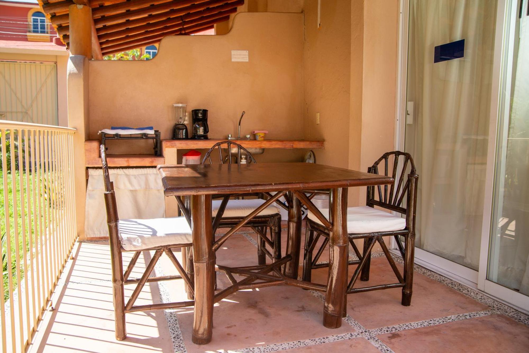 Hotel Zihua Caracol Zihuatanejo Exterior photo