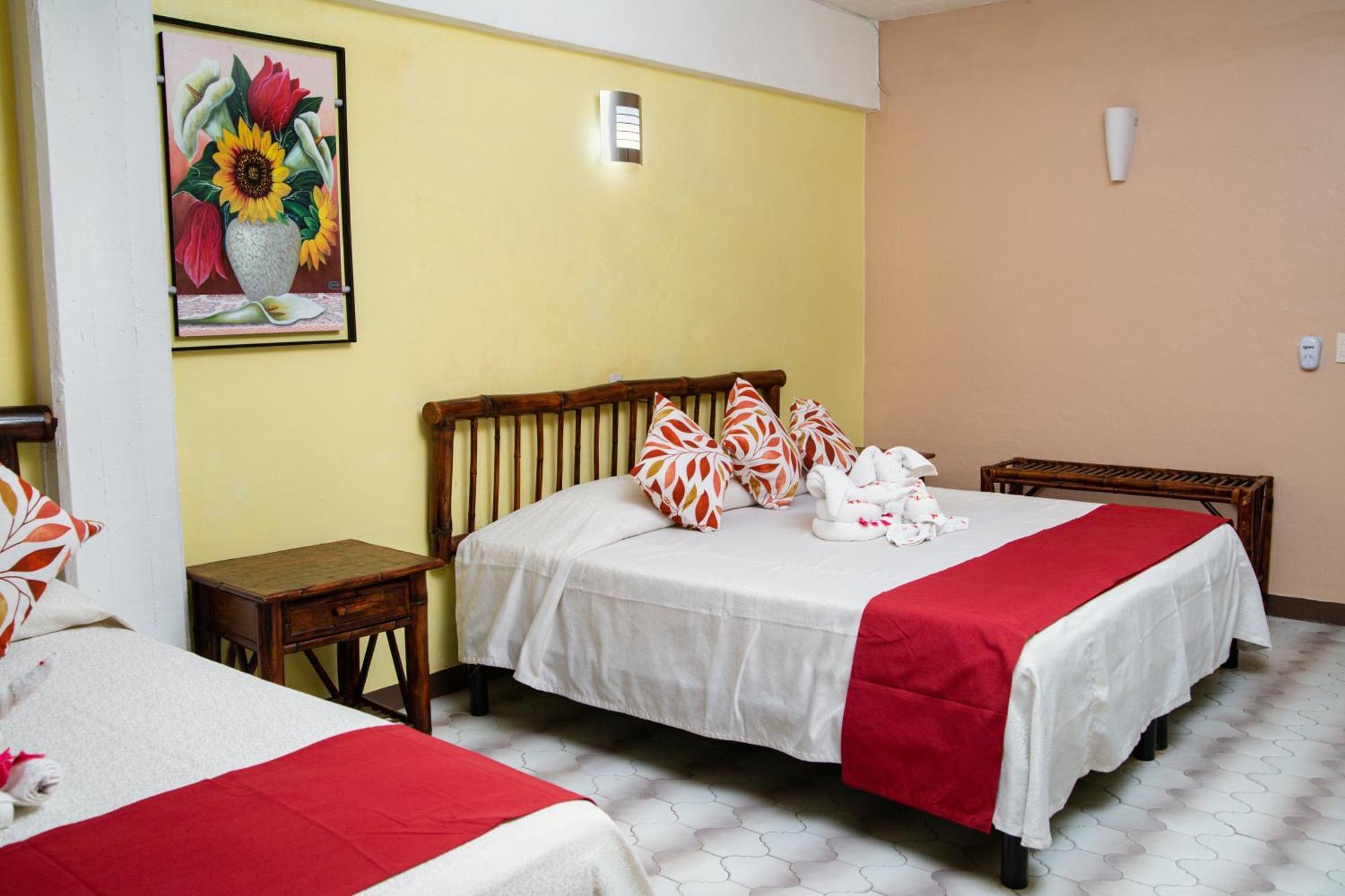 Hotel Zihua Caracol Zihuatanejo Exterior photo